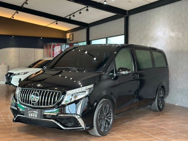 M-BENZ賓士 V250 D  第1張相片