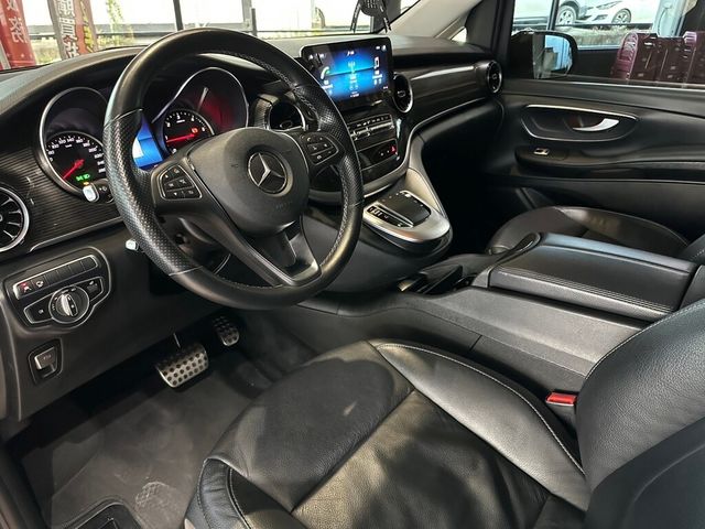 M-BENZ賓士 V250 D  第7張相片