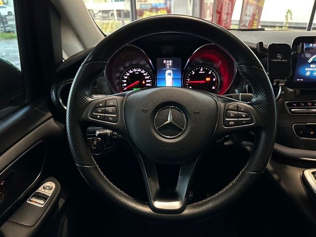 M-BENZ賓士 V250 D  第8張相片
