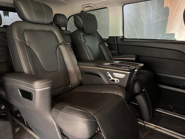 M-BENZ賓士 V250 D  第18張相片
