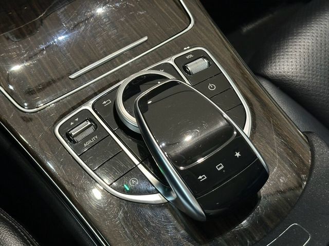 M-BENZ賓士 C300  第17張相片