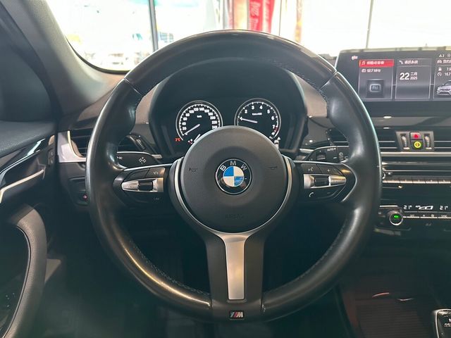 BMW寶馬 X1  第8張相片