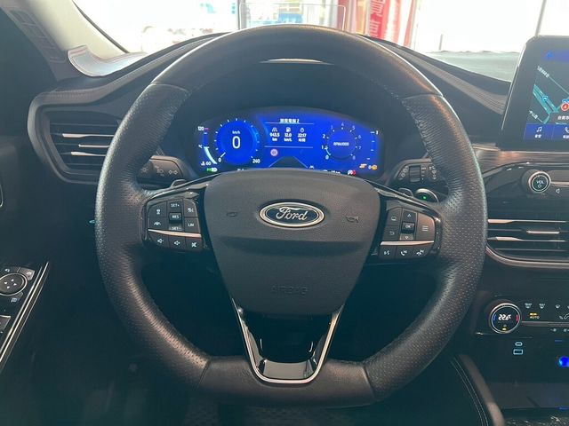 FORD福特 KUGA  第15張相片