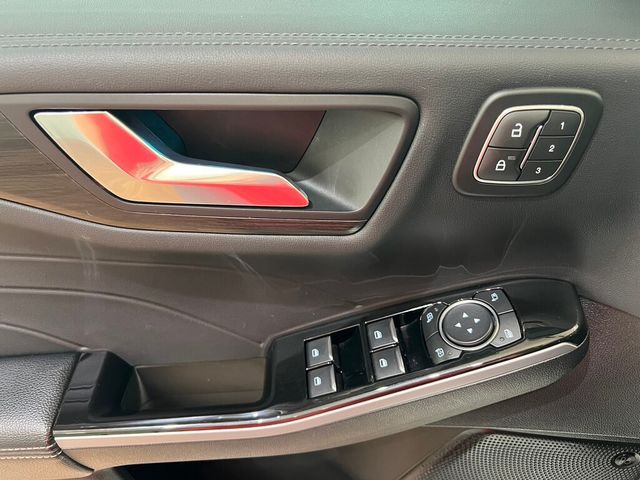 FORD福特 KUGA  第19張相片