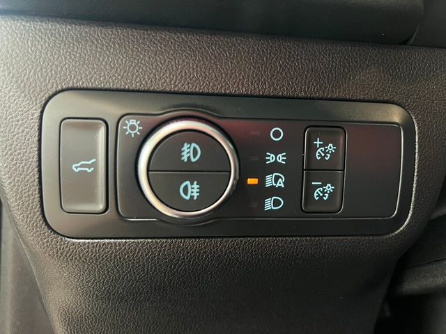 FORD福特 KUGA  第23張相片