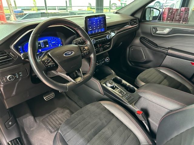 FORD福特 KUGA  第15張相片