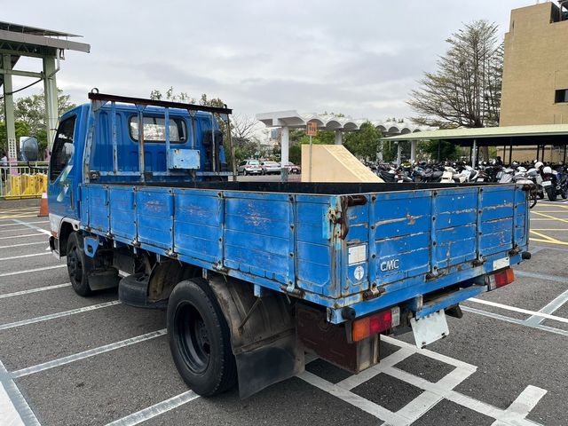 MITSUBISHI三菱 CANTER  第9張相片