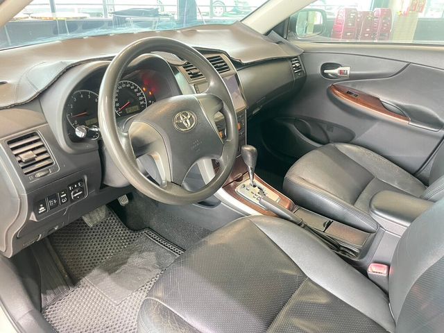 TOYOTA豐田 ALTIS  第9張相片