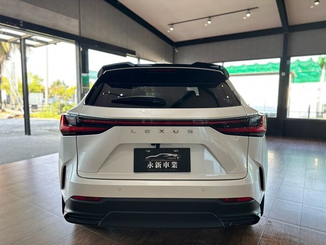 LEXUS凌志 NX200  第4張相片