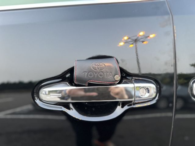 TOYOTA豐田 ALPHARD  第4張相片