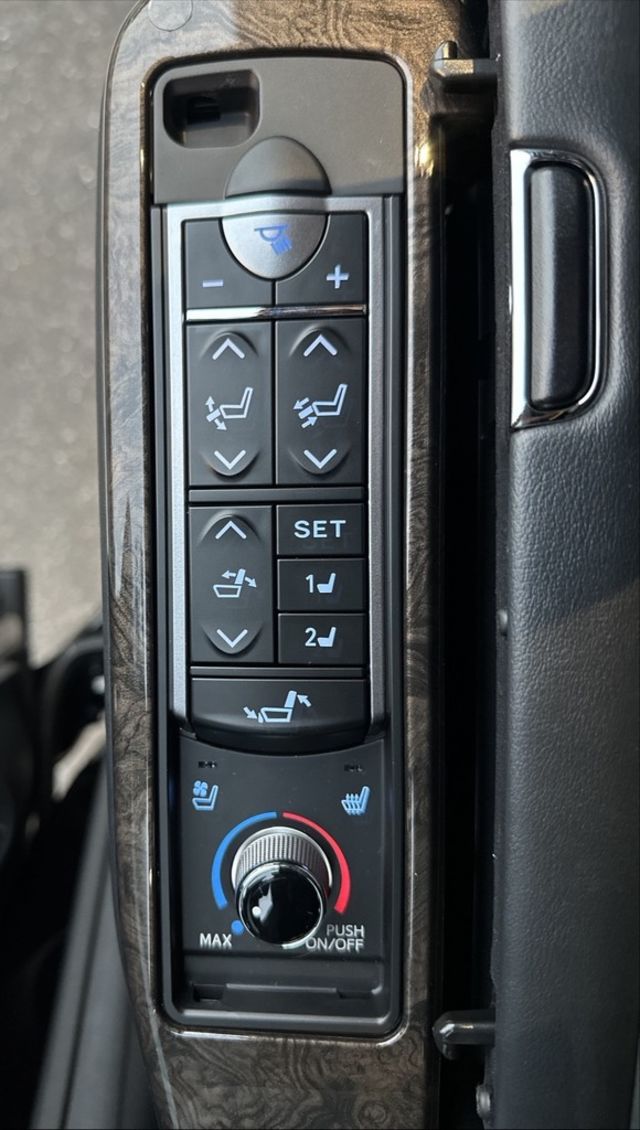 TOYOTA豐田 ALPHARD  第17張相片