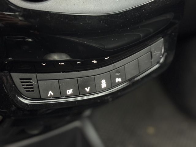 MITSUBISHI三菱 COLT PLUS  第14張相片
