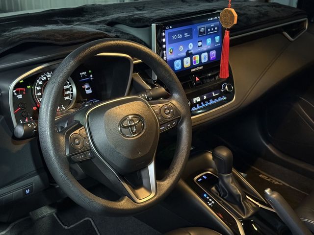 TOYOTA豐田 ALTIS  第4張相片