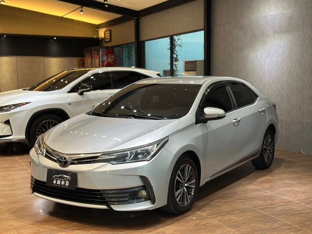 TOYOTA豐田 ALTIS  第1張相片