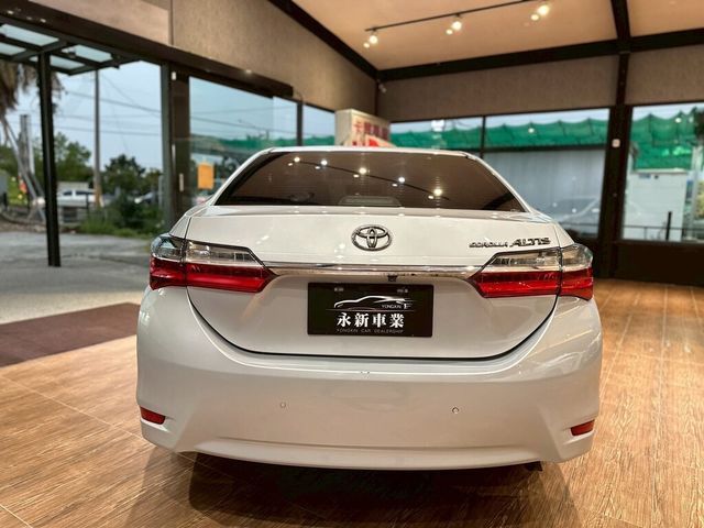 TOYOTA豐田 ALTIS  第4張相片