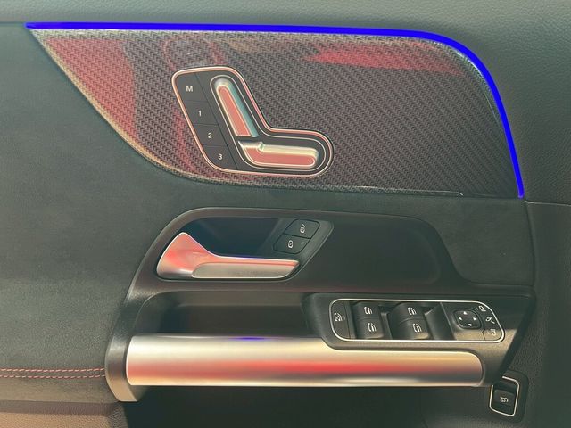 M-BENZ賓士 GLA180  第11張相片