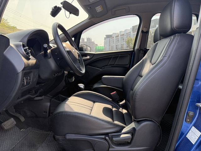 MITSUBISHI三菱 COLT PLUS  第5張相片