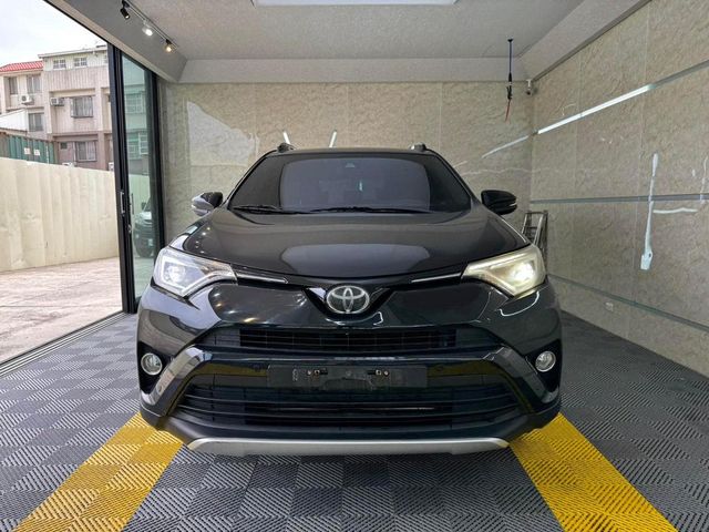 TOYOTA豐田 RAV4  第2張相片