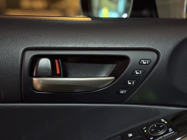 LEXUS凌志 IS 300  第6張相片