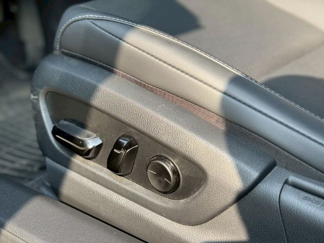 LEXUS凌志 ES200  第11張相片