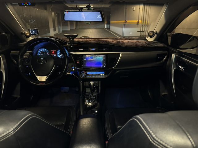 TOYOTA豐田 ALTIS  第5張相片
