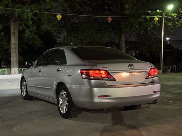 TOYOTA豐田 CAMRY  第6張相片