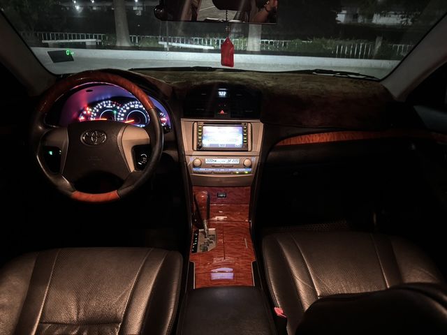 TOYOTA豐田 CAMRY  第9張相片