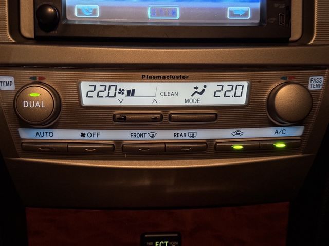 TOYOTA豐田 CAMRY  第14張相片