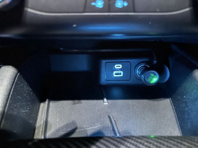FORD福特 KUGA  第15張相片