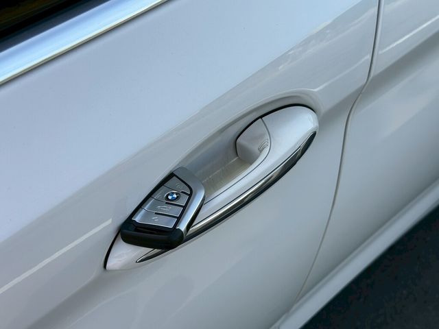 BMW寶馬 520I  第4張相片