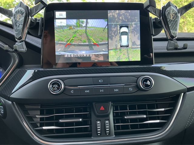 FORD福特 KUGA  第8張相片