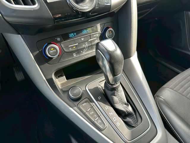 FORD福特 FOCUS  第16張相片