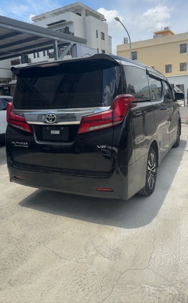 TOYOTA豐田 ALPHARD  第4張相片