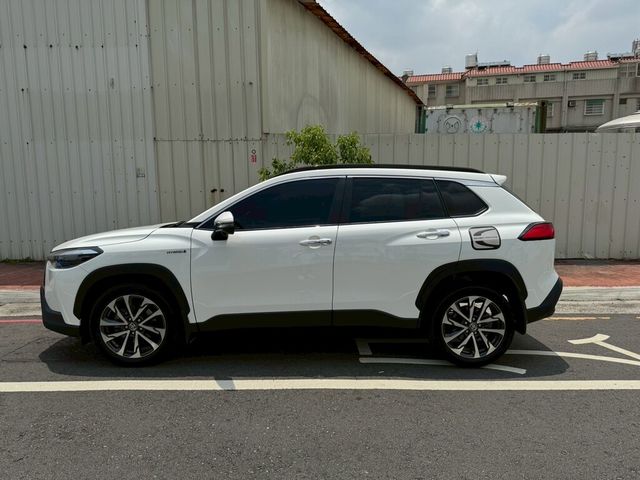 TOYOTA豐田 COROLLA CROSS HYBRID  第3張相片