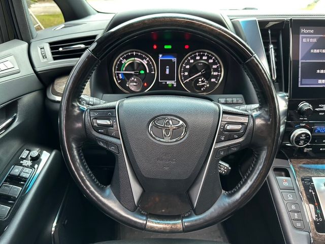 TOYOTA豐田 ALPHARD  第8張相片