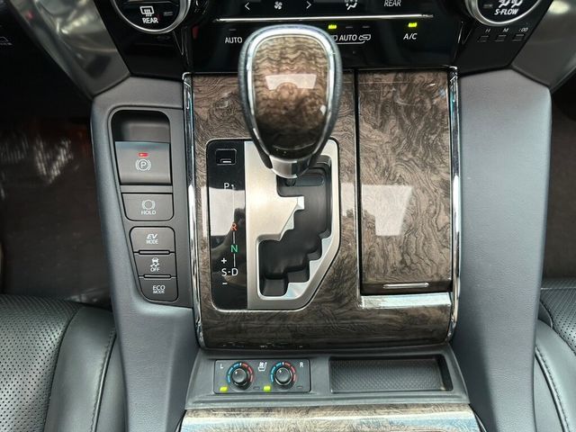 TOYOTA豐田 ALPHARD  第13張相片