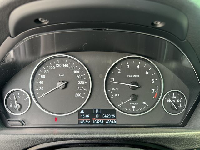 BMW寶馬 320I SEDAN ZA  第15張相片