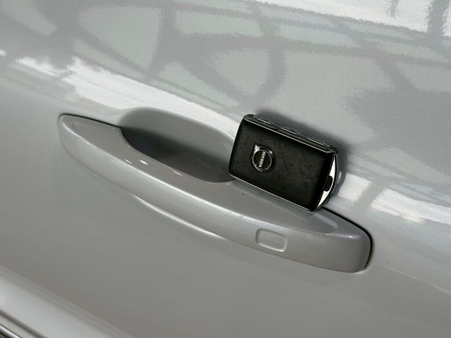 VOLVO富豪 XC60  第6張相片