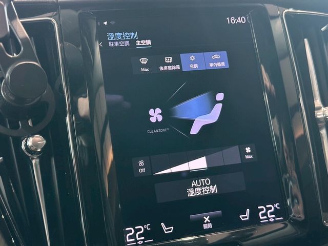 VOLVO富豪 XC60  第15張相片