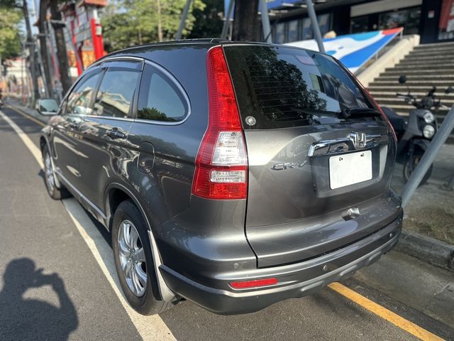 HONDA本田 CR-V  第2張相片