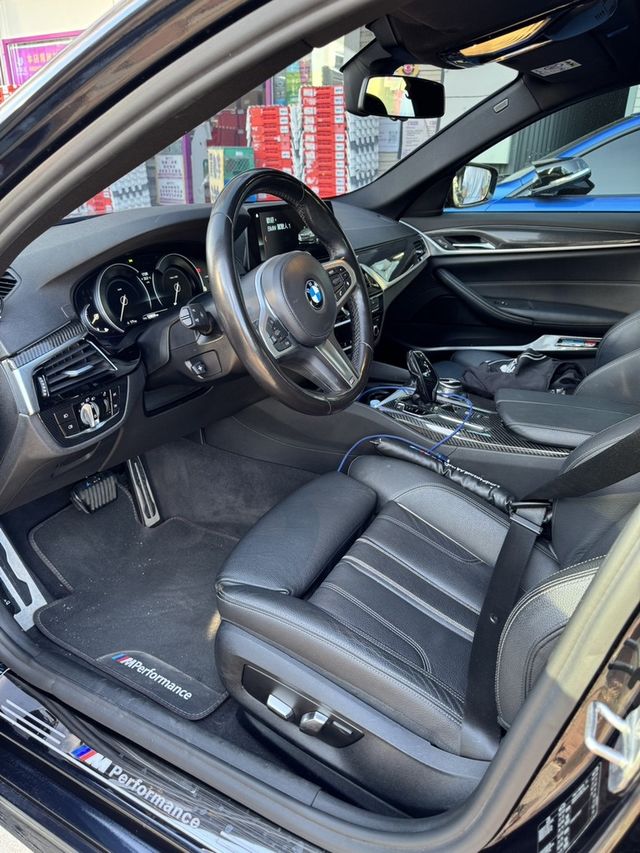 BMW寶馬 530I  第7張相片