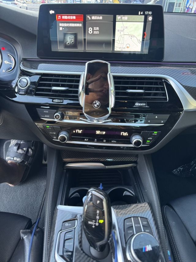 BMW寶馬 530I  第9張相片