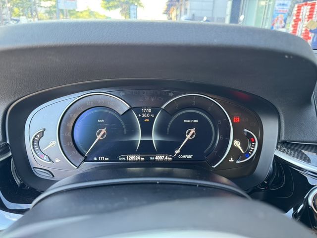 BMW寶馬 530I  第13張相片
