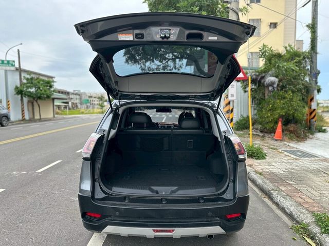 MITSUBISHI三菱 COLT PLUS  第5張相片