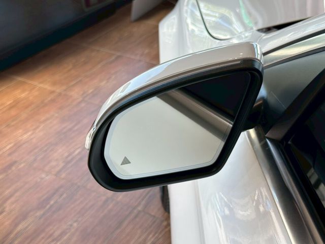 M-BENZ賓士 C300  第4張相片