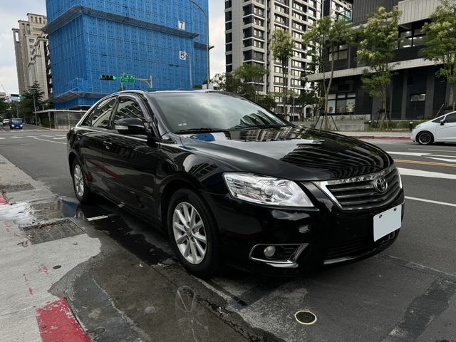 TOYOTA豐田 CAMRY  第3張相片