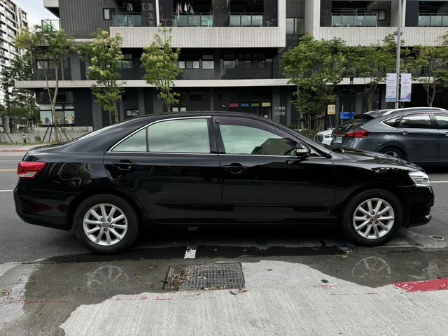 TOYOTA豐田 CAMRY  第4張相片