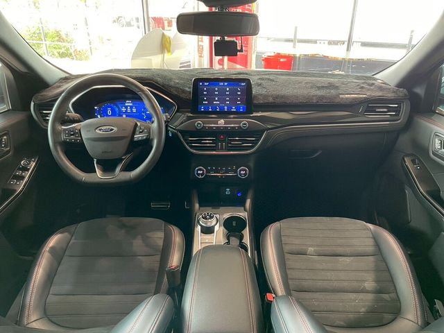 FORD福特 KUGA  第6張相片