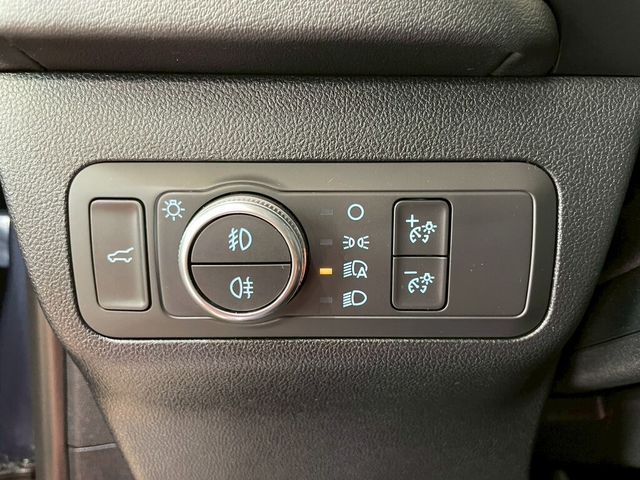 FORD福特 KUGA  第9張相片