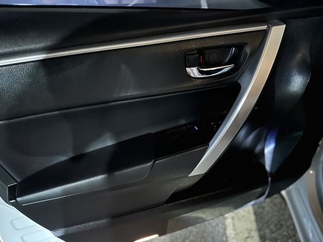 TOYOTA豐田 ALTIS  第10張相片